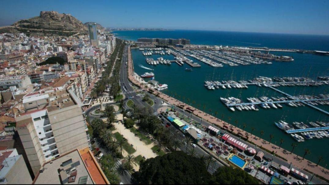 Estudio De Lujo Casaturis En El Corazon De Alicante A114 Exterior photo
